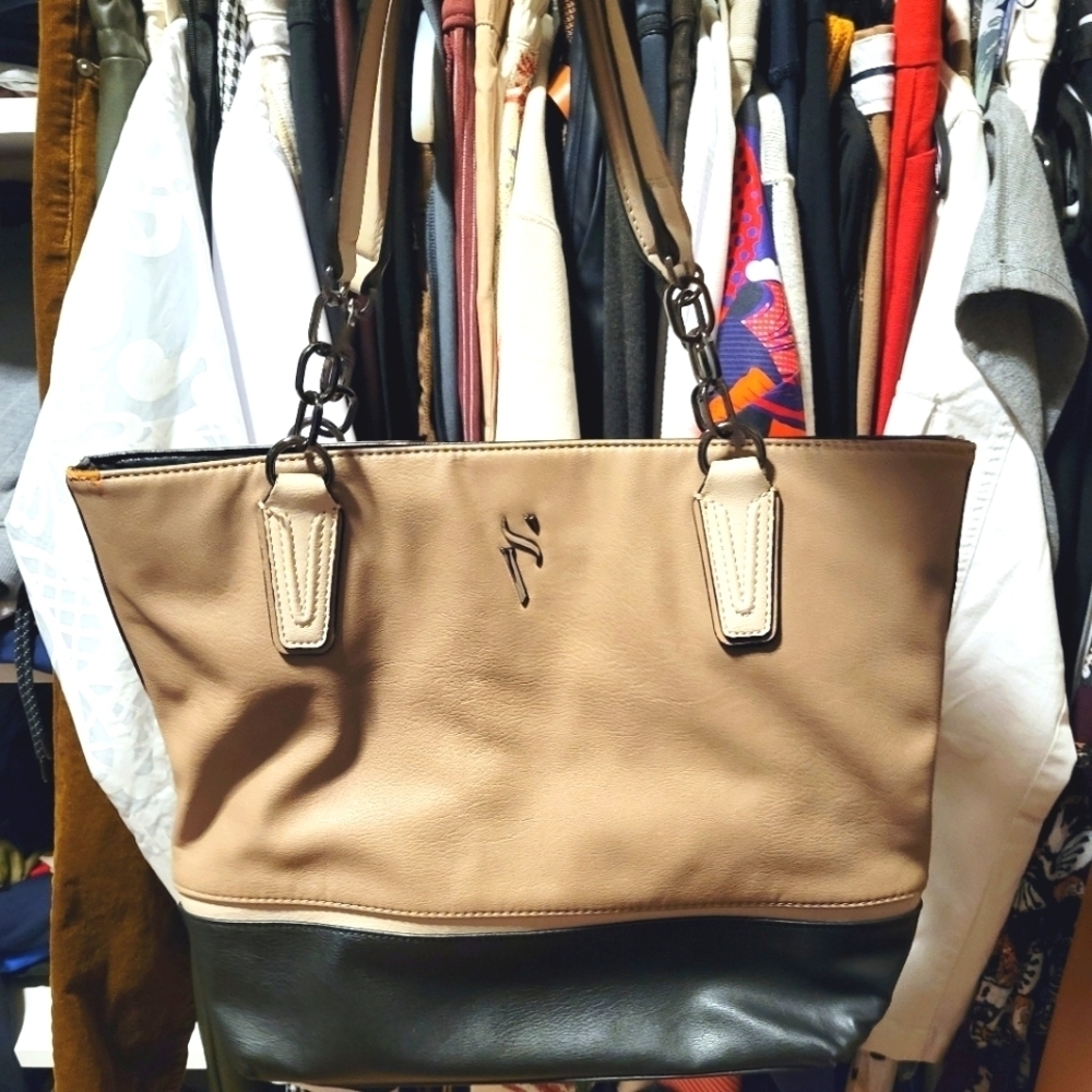 Simply Vera Vera Wang Catherine Tote Tan